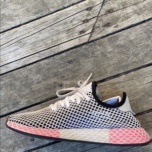 adidas deerupt